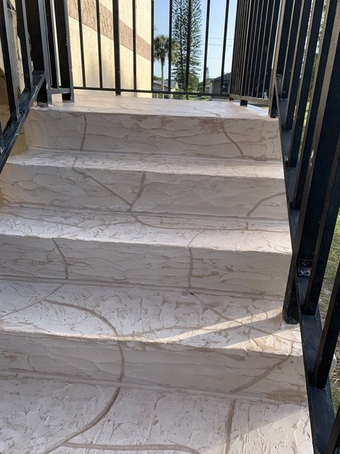 Front porch in decorative concrete