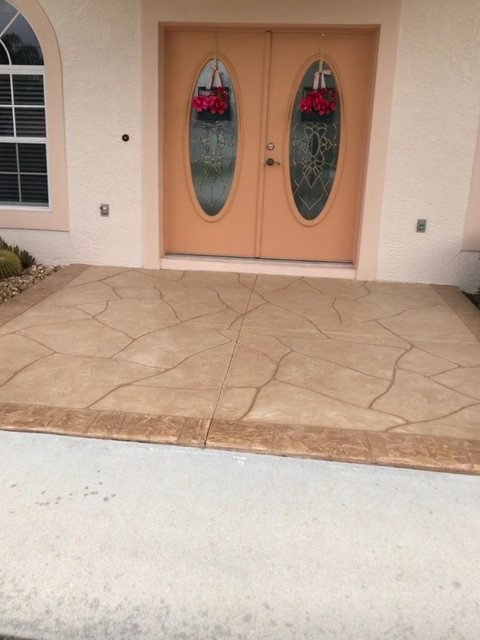 Front porch in decorative concrete