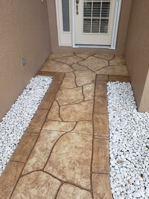 Front porch in decorative concrete