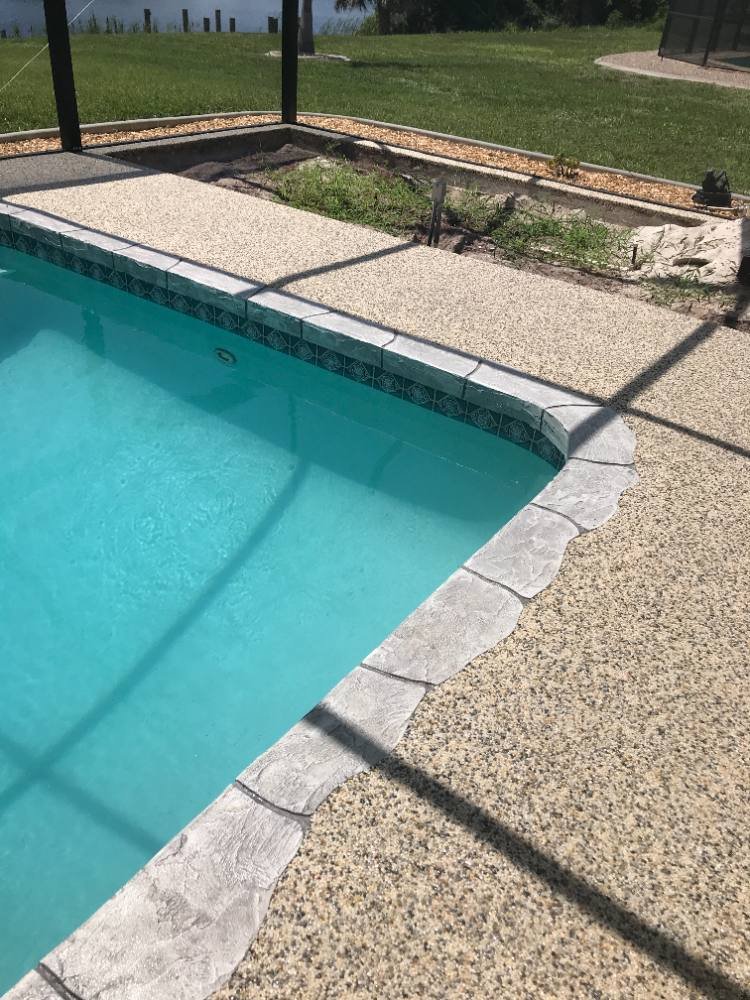 Pool deck in river rock
